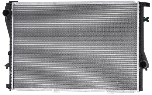 2284 Radiador STD BMW 545i 2004-2006