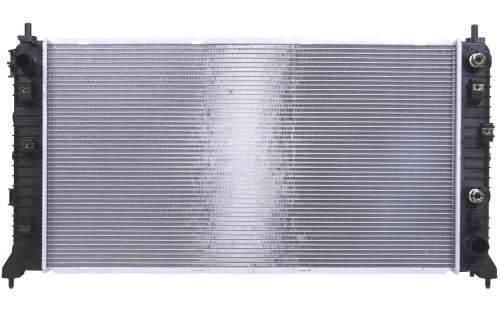 13767 Radiador AUT V8 Chevrolet Silverado 1500, GMC Sierra 1500 2019-2026